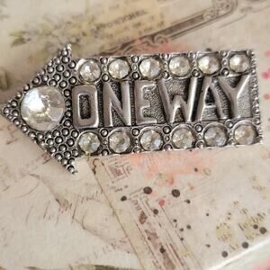 Brooch Women Vintage One Way Arrow Rhinestone Pin Retro Sign Jewelry